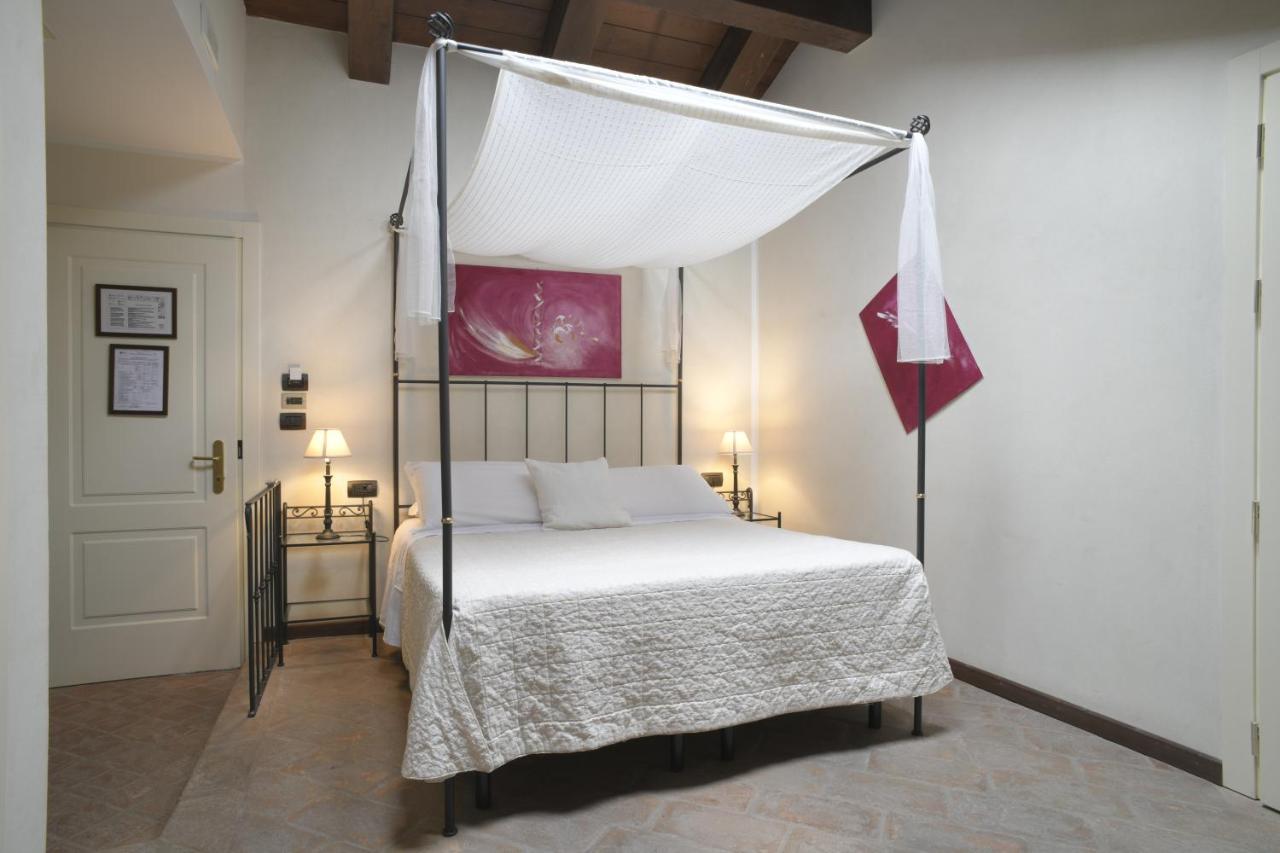 Relais Bella Rosina Pool & Spa La Cassa Экстерьер фото